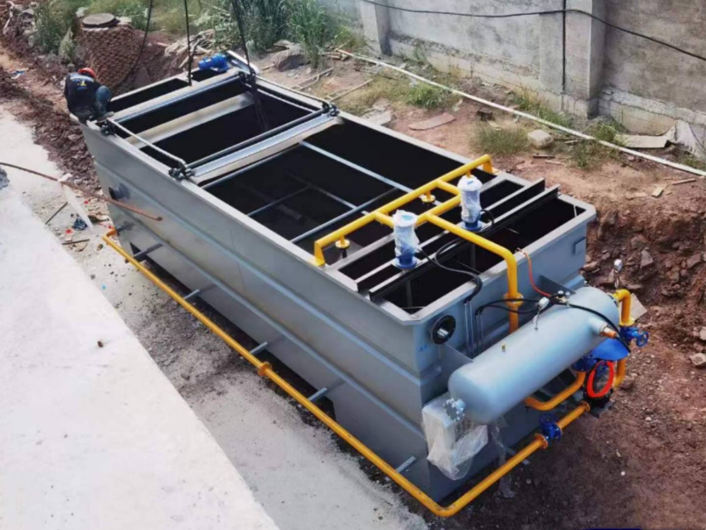 二级气浮机在化学工业污水处理系统中的应用